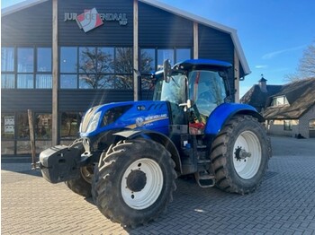 Traktorius NEW HOLLAND T7.230