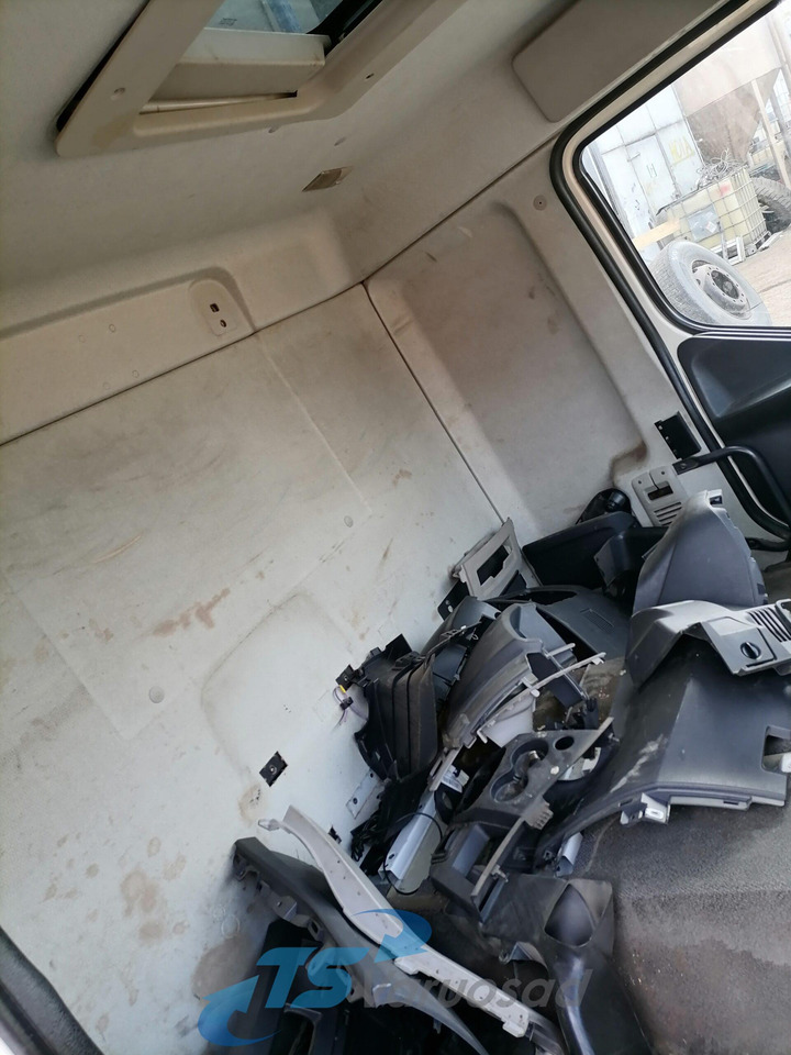 Kabina ir interjeras - Sunkvežimis Volvo Volvo kabiin 85110563: foto 11