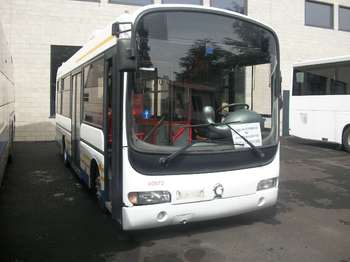 Miesto autobusas IRISBUS IRISBUS ITALIA 200E.8.17: foto 1
