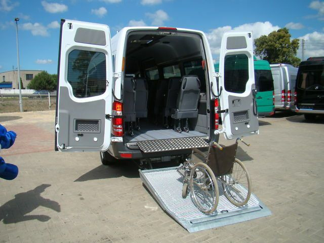 Nauja Mikroautobusas, Keleivinis furgonas Mercedes-Benz - Cuby -316 CDI Sprinter mit el. Rollstuhlrampe: foto 6