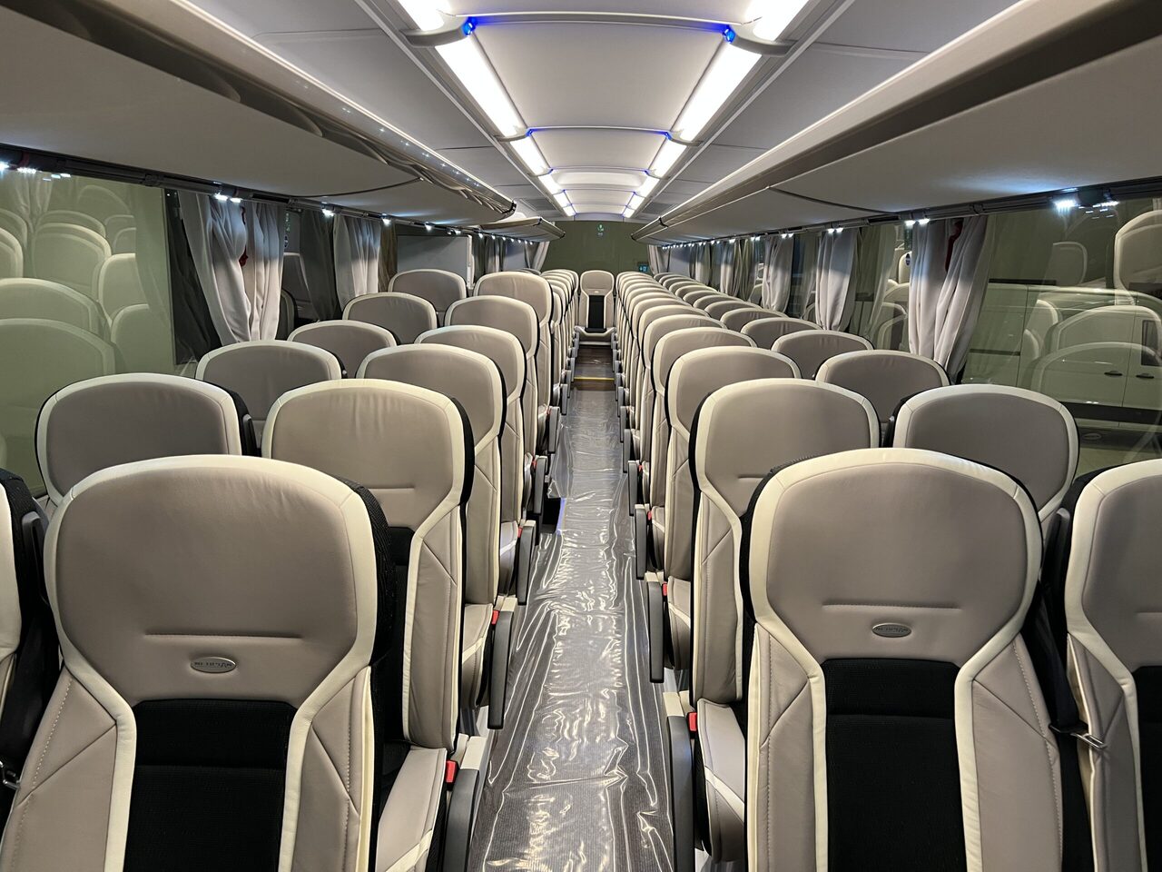 Neoplan Cityliner P15 Euro 6E V.I.P / Exclusive Class (Gräddfärgad skinnklädsel) lizingą Neoplan Cityliner P15 Euro 6E V.I.P / Exclusive Class (Gräddfärgad skinnklädsel): foto 21
