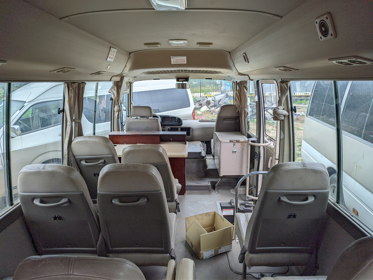 Mikroautobusas, Keleivinis furgonas TOYOTA Coaster passenger bus: foto 7