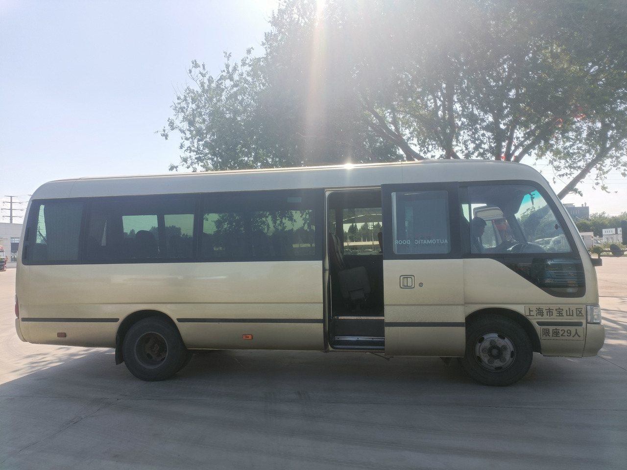Mikroautobusas, Keleivinis furgonas TOYOTA Coaster passenger bus 29 seats: foto 7