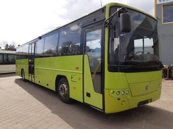 Priemiestinis autobusas VOLVO B12B 8700 CLIMA, HANDICAP LIFT; 13 m; 49 seats; EURO 5: foto 1