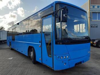 Priemiestinis autobusas VOLVO B7R 8700; 12,7m; 49 seats; EURO4: foto 1