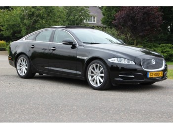 Jaguar XJ 3.0 Premium Luxury 1e eigenaar, Nieuwstaat! Zorgzaam onderhouden. - Lengvasis automobilis