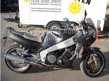 Yamaha FZR 1000  - Motociklas