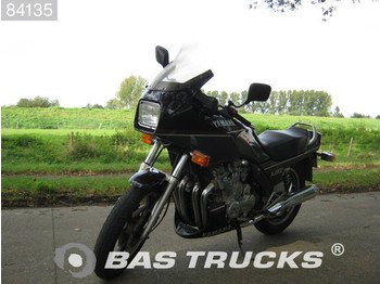 Yamaha XJ 900 F - Motociklas