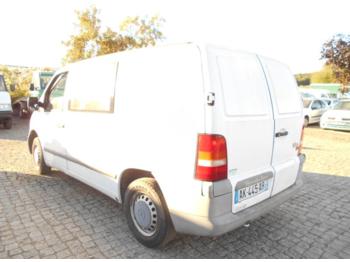 Mažas furgonas, Komercinis automobilis su dviguba kabina Mercedes Vito 110 CDI: foto 4