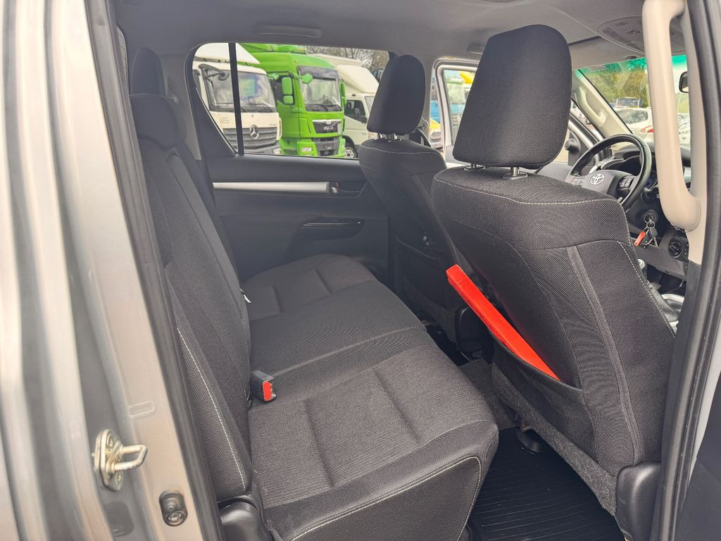 Pikapas Toyota Hilux Double Cab Duty Comfort 4x4: foto 14