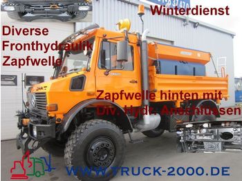 UNIMOG U 2150 Winterdienst Div Zapfwellen + Hydraulik - Gatvių šlavimo mašina