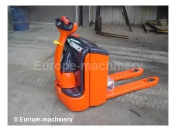 Fenwick T18 - Krautuvas su šakėmis