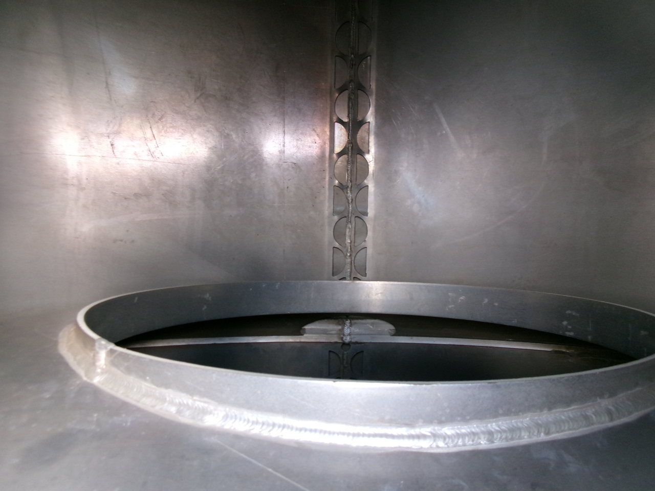 Puspriekabė cisterna pervežimui kuro Lakeland Fuel tank alu 42.8 m3 / 6 comp + pump: foto 27