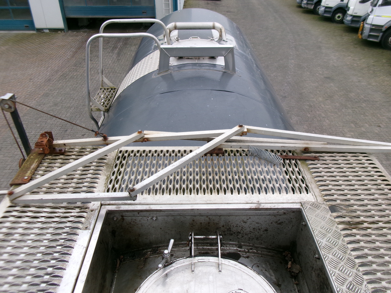 Puspriekabė cisterna pervežimui chemikalų Magyar Chemical tank inox 37.4 m3 / 1 comp / ADR 30/11/2023: foto 10