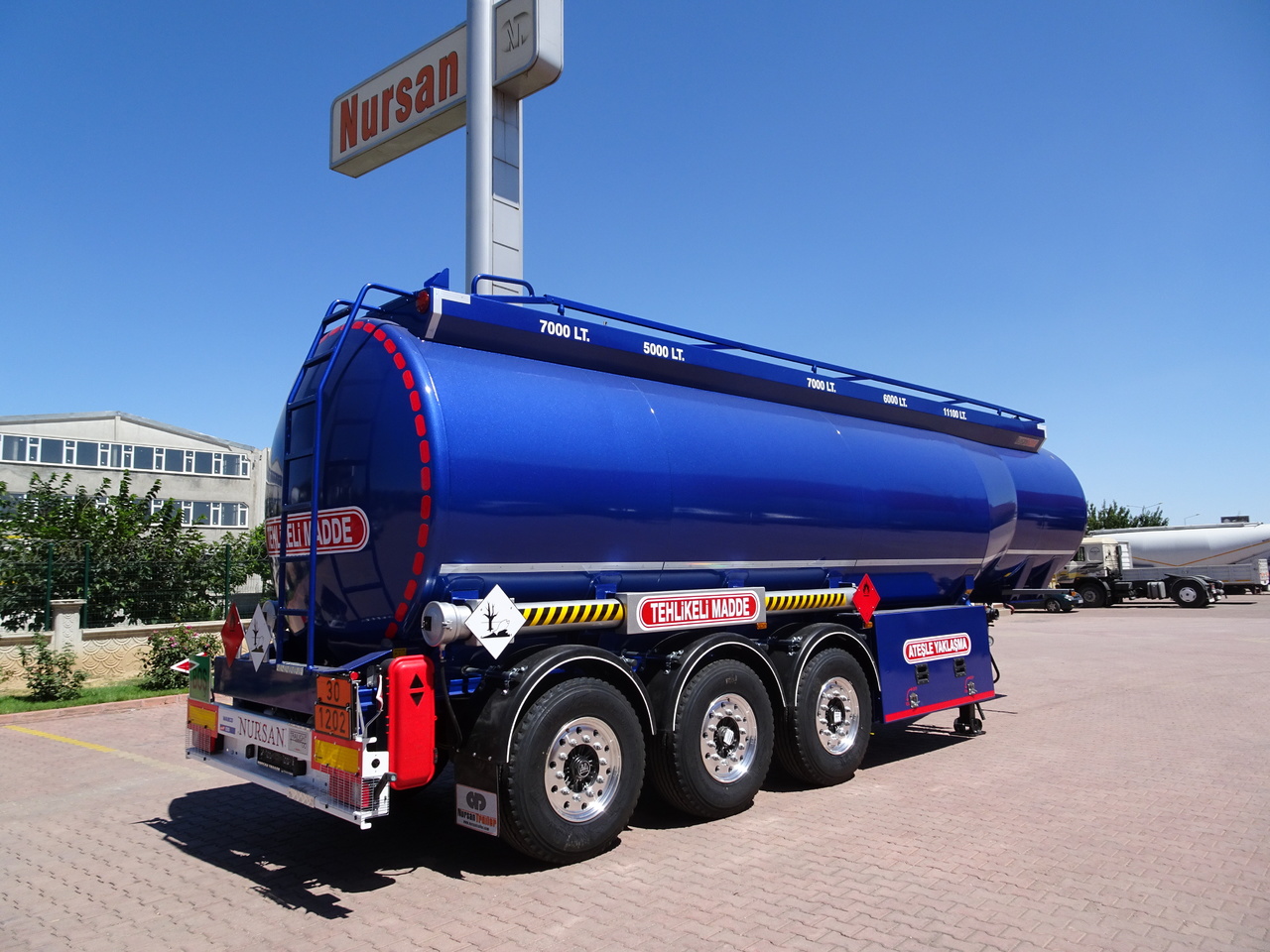 Nauja Puspriekabė cisterna pervežimui kuro NURSAN Aluminium Fuel Tanker: foto 7