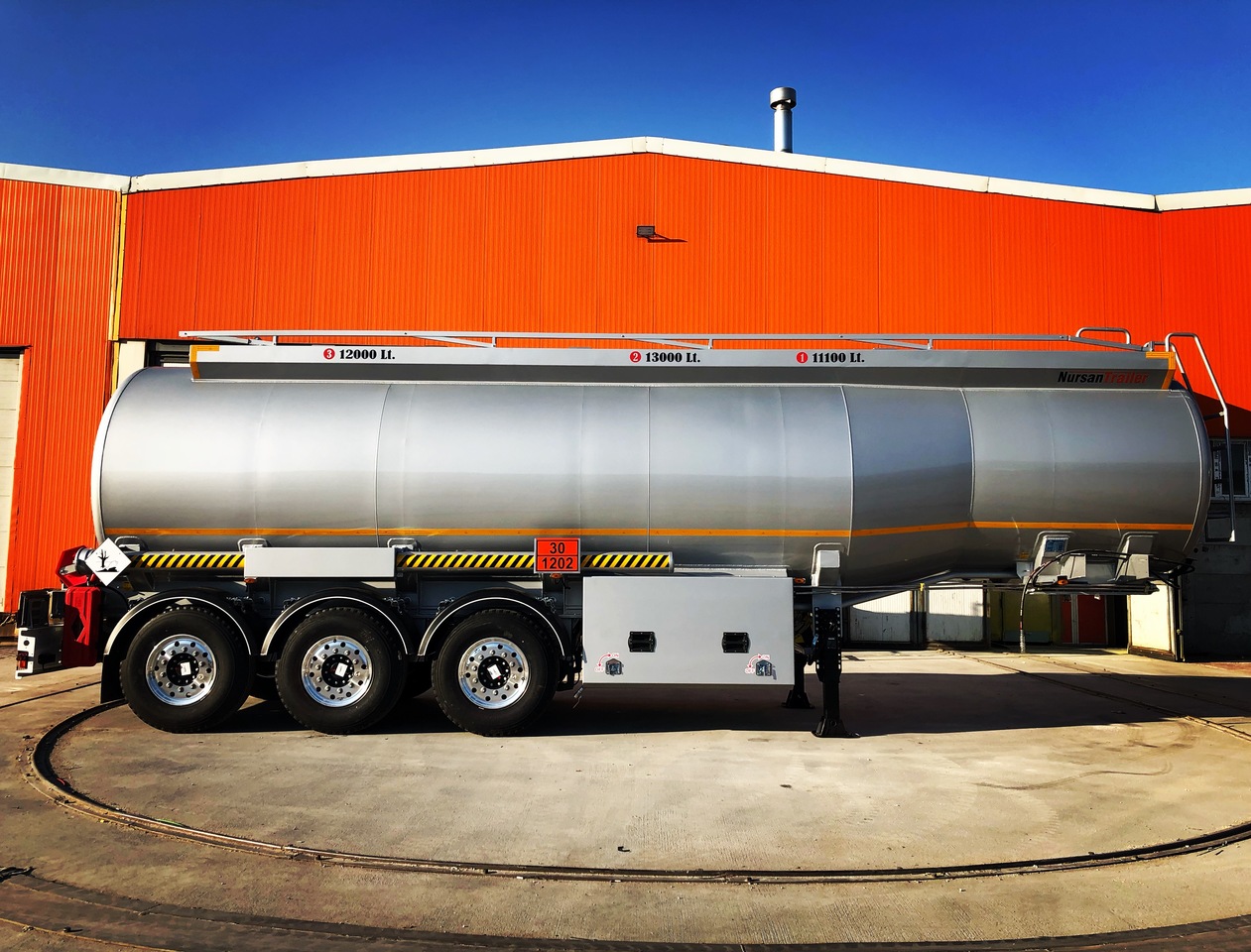 Nauja Puspriekabė cisterna pervežimui kuro NURSAN Aluminium Fuel Tanker: foto 5