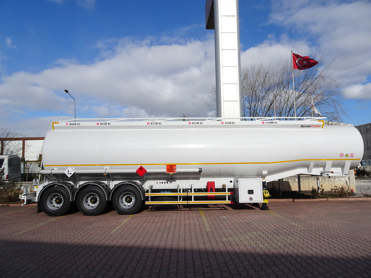 Nauja Puspriekabė cisterna pervežimui kuro NURSAN Aluminium Fuel Tanker: foto 12
