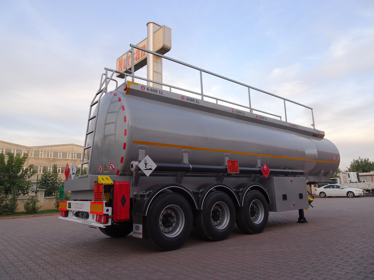 Nauja Puspriekabė cisterna pervežimui kuro NURSAN Steel Fuel Tanker: foto 10
