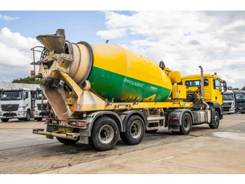 DE BUF BETON MIXER/MALAXEUR/MISCHER 10M3 - Betonvežio puspriekabė