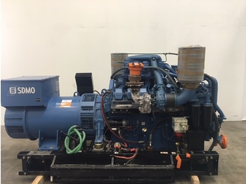 MTU 12V2000 engine - Elektrinis generatorius