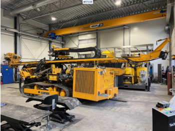 Klemm 806-3D - Gręžimo mašina