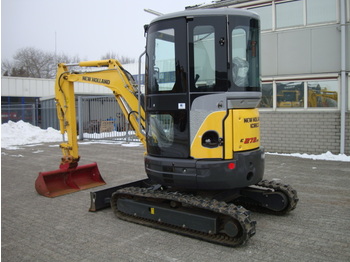 NEW HOLLAND E 27.2 SR - Mini ekskavatorius