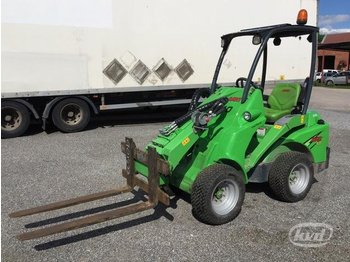  Avant 420 Compact Loader with telescopic boom and equipment - Mini krautuvas