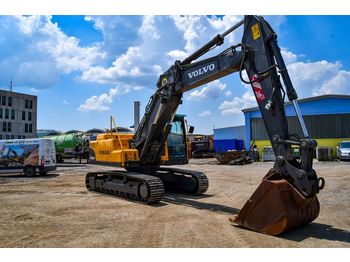 Vikšrinis ekskavatorius VOLVO EC210B NLC