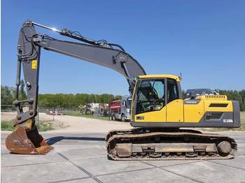 Vikšrinis ekskavatorius Volvo EC220DL (TOP CONDITION)