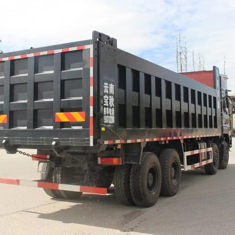 Savivartis sunkvežimis pervežimui sunkiosios technikos DONGFENG 420HP Dump Truck 12-Wheeler Sino Truck 8x4: foto 2