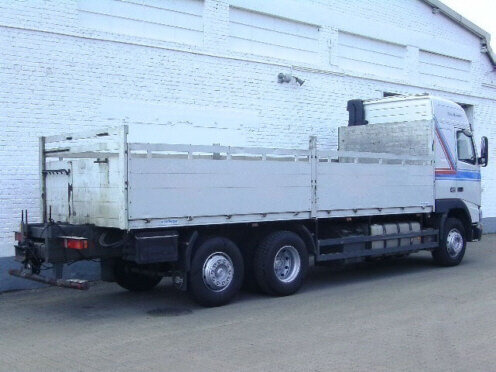 Platforminis/ Bortinis sunkvežimis FH New 12-420 6x2 FH New 12-420 6x2 Standheizung: foto 2