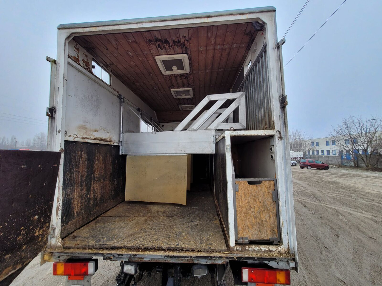 Sunkvežimis žirgams vežti IVECO Eurocargo 190 E 38 - 4 horses transporter: foto 11