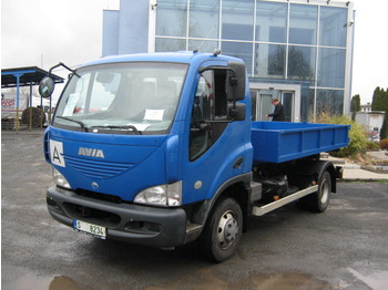  AVIA D100 4x2Abrollkipper - Konteineris-vežimus/ Sukeisti kūną sunkvežimis