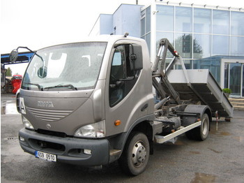  AVIA D90-160 Abrollkipper - Konteineris-vežimus/ Sukeisti kūną sunkvežimis