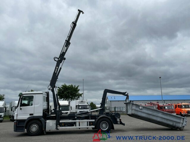 Hook-lift sunkvežimis, Sunkvežimis su kranu Mercedes-Benz 1841L Abroller + Mulde und Kran + FB 7.6m=1.2 t.: foto 14