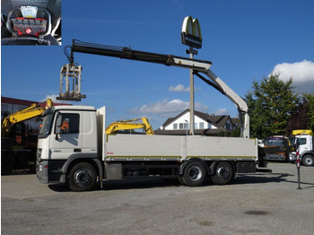 Platforminis/ Bortinis sunkvežimis, Sunkvežimis su kranu Mercedes-Benz Actros 2541 L6x2 Pritsche Heckkran Funk: foto 2