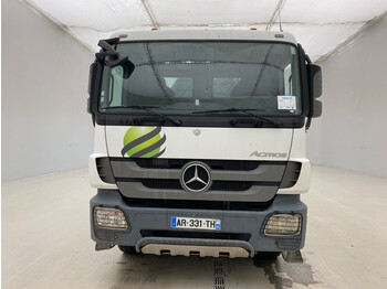 Savivartis sunkvežimis, Sunkvežimis su kranu Mercedes-Benz Actros 3336 - 6x4: foto 2