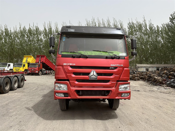 Savivartis sunkvežimis pervežimui siloso SINOTRUK Howo Dump truck 371: foto 3