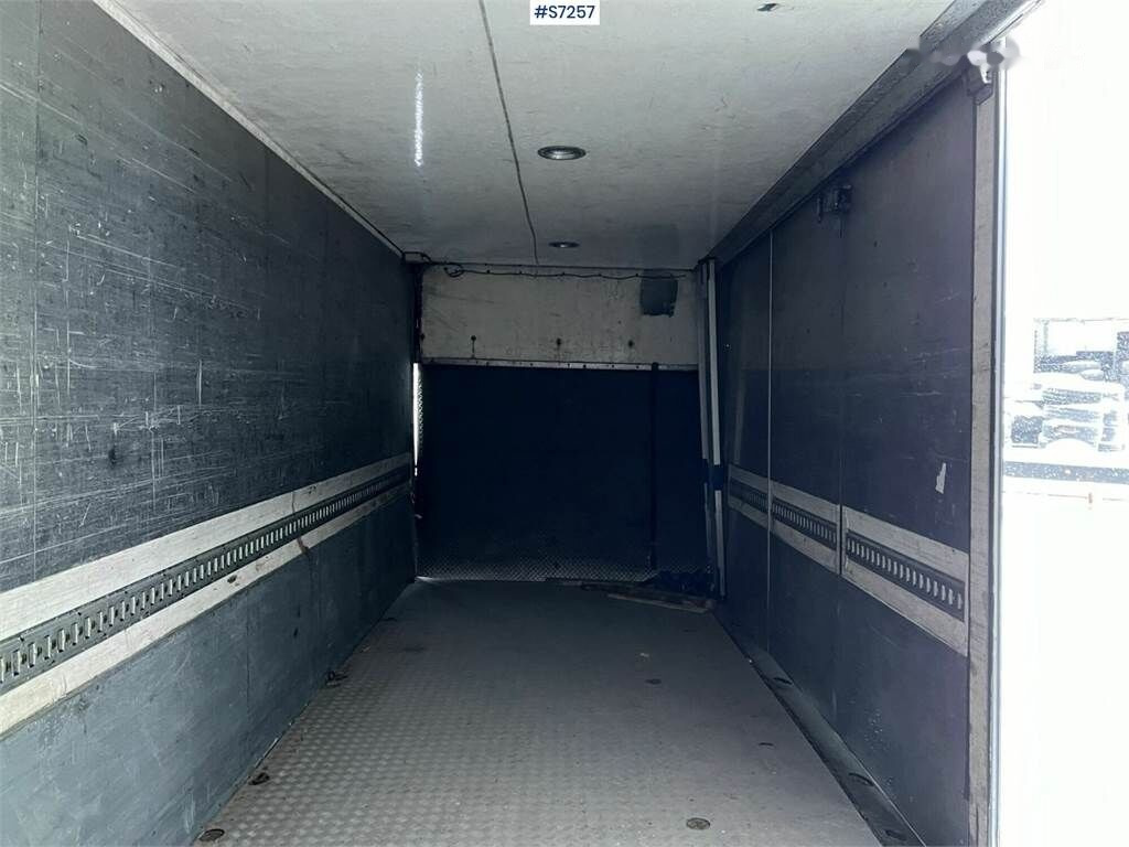 Furgonas sunkvežimis Scania P94 Box Truck: foto 24