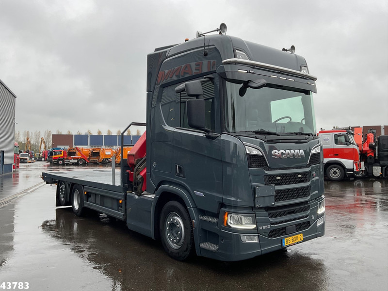 Autovežis sunkvežimis, Sunkvežimis su kranu Scania R 650 Euro 6 V8 Retarder HMF 26 Tonmeter laadkraan Autotransporter met oprijplaten: foto 5
