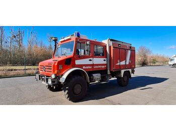 Autocisterna Unimog U4000 TLF Feuerwehr DOKA 4x4 Löschfahrzeug: foto 1