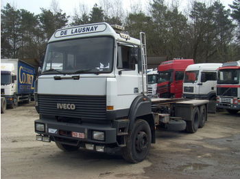 Iveco 240 E 32 6x2 - Važiuoklės sunkvežimis