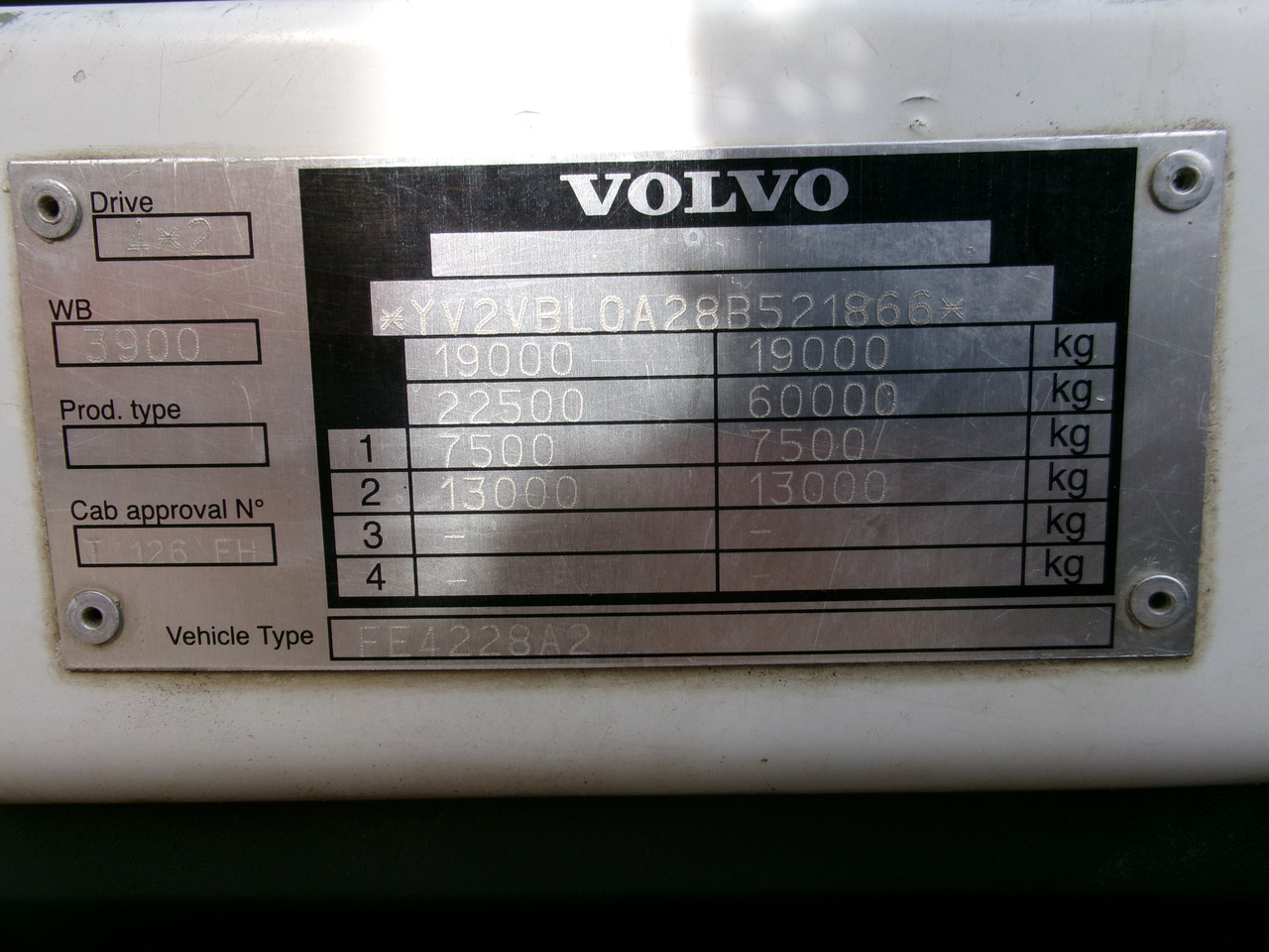 Volvo FE 280 4X2 fuel tank 13.6 m3 / 4 comp / ADR 07/07/24 lizingą Volvo FE 280 4X2 fuel tank 13.6 m3 / 4 comp / ADR 07/07/24: foto 34