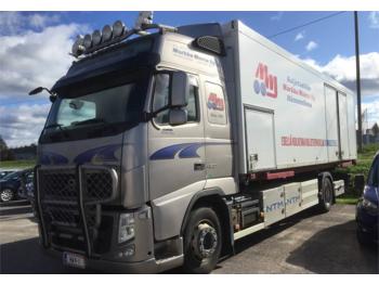 Konteineris-vežimus/ Sukeisti kūną sunkvežimis Volvo FH13: foto 1
