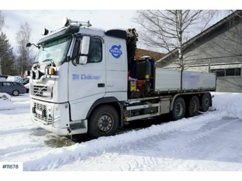 Savivartis sunkvežimis, Sunkvežimis su kranu Volvo FH540: foto 1