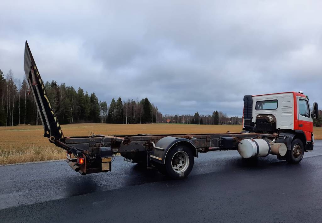Konteineris-vežimus/ Sukeisti kūną sunkvežimis Volvo FM12: foto 5