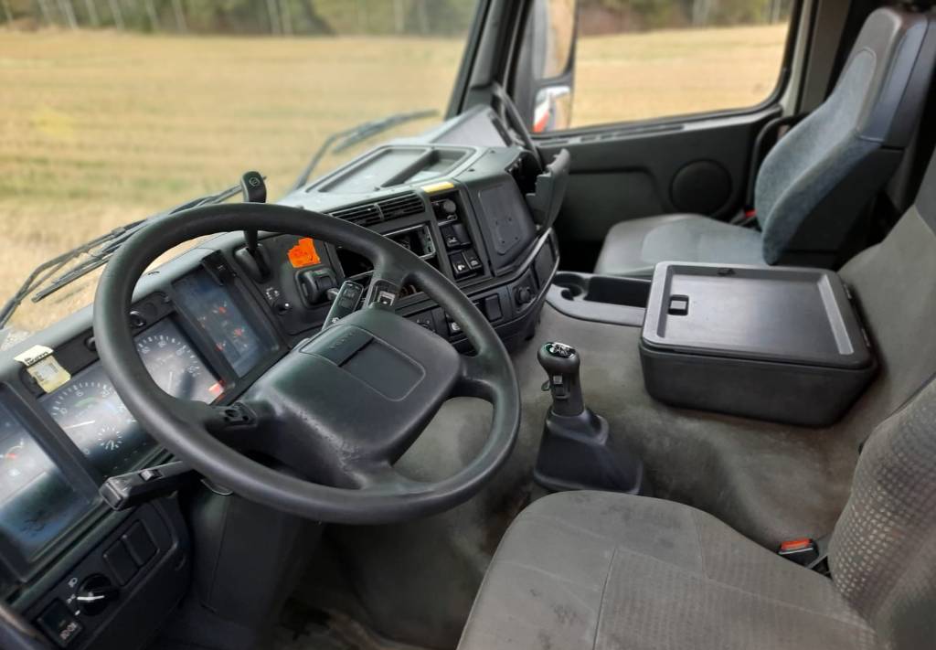 Konteineris-vežimus/ Sukeisti kūną sunkvežimis Volvo FM12: foto 6