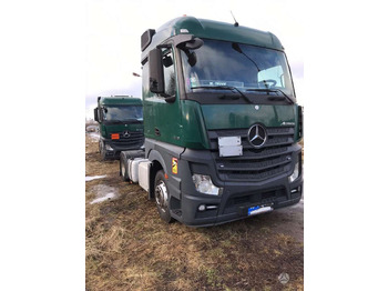 Vilkikas MERCEDES-BENZ Actros 1845