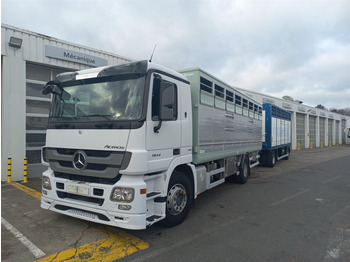 Gyvulių pervežimo sunkvežimis MERCEDES-BENZ Actros