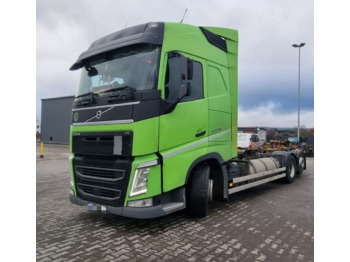 Konteineris-vežimus/ Sukeisti kūną sunkvežimis VOLVO FH 460